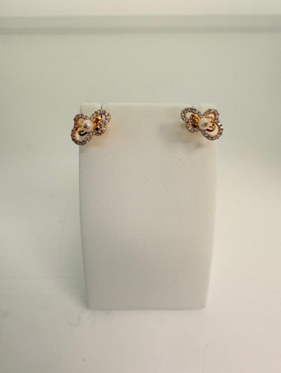 22KT Gold Earrings 3.9 GM