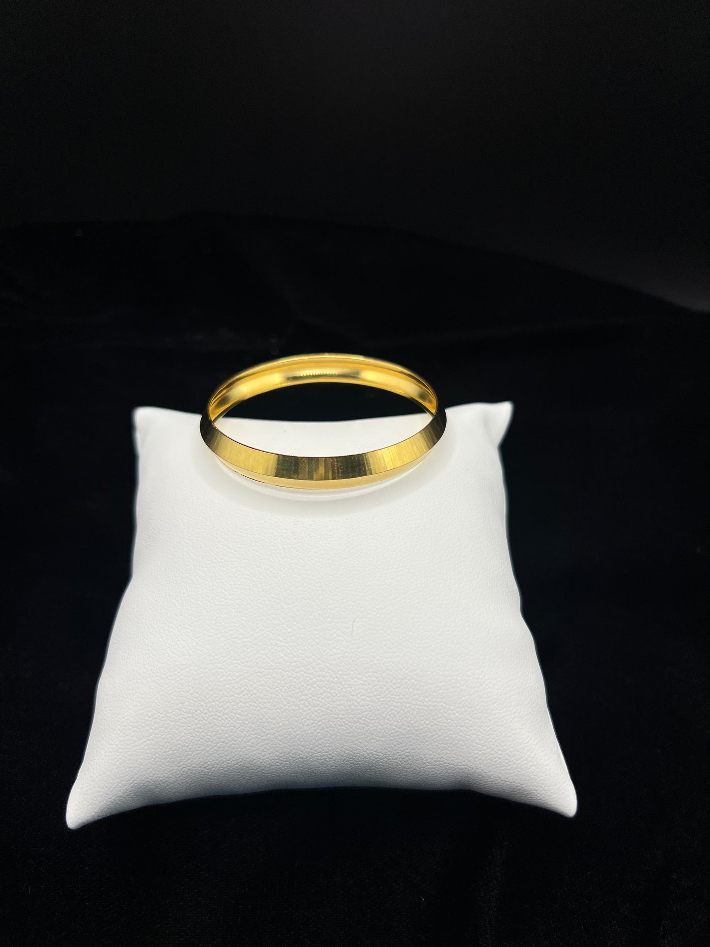 22KT GOLD ONE BABY BRACLET 12.6GM