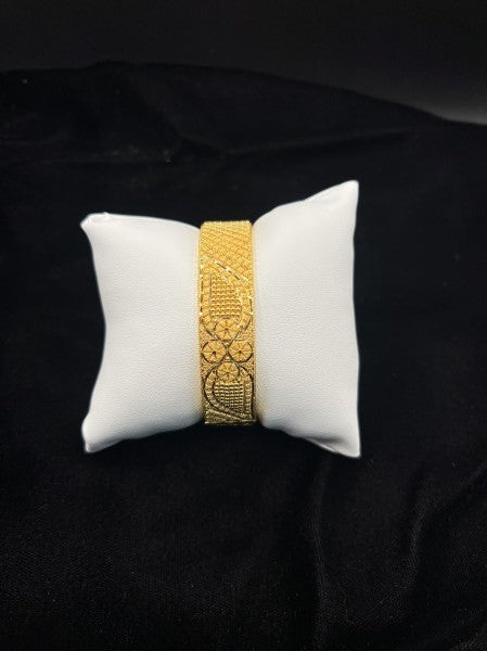 22KT GOLD BANGLE EACH 28.6GM