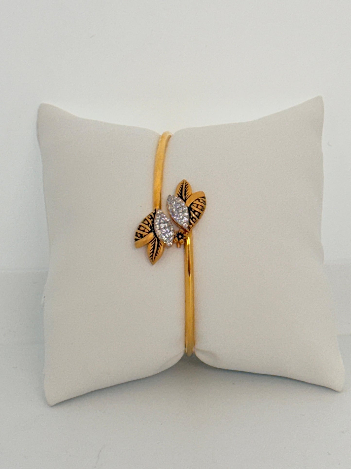 22KT GOLD BANGLE 12.2 GM