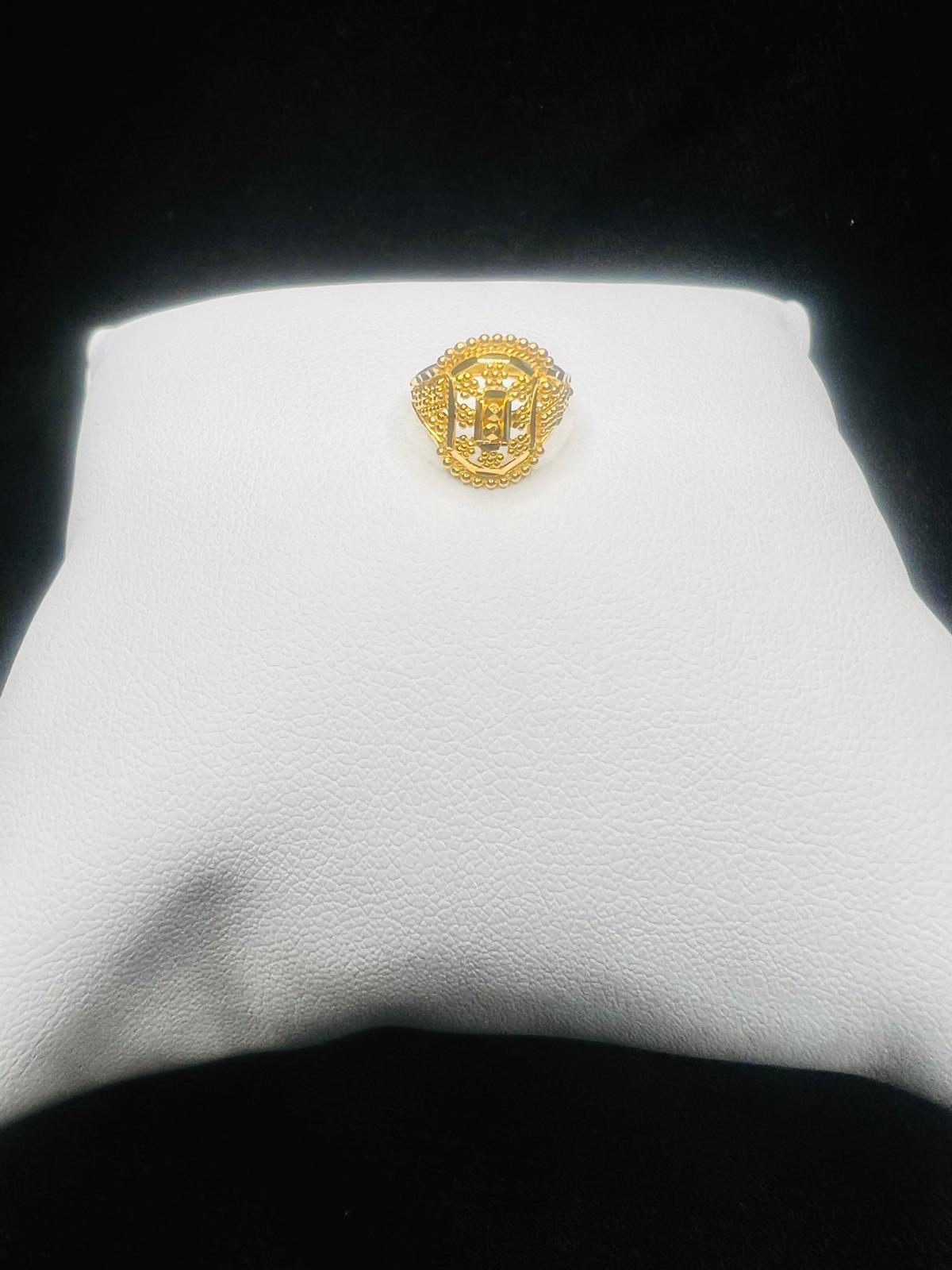 22KT Gold Baby Ornate Filigree Ring 1.2gm