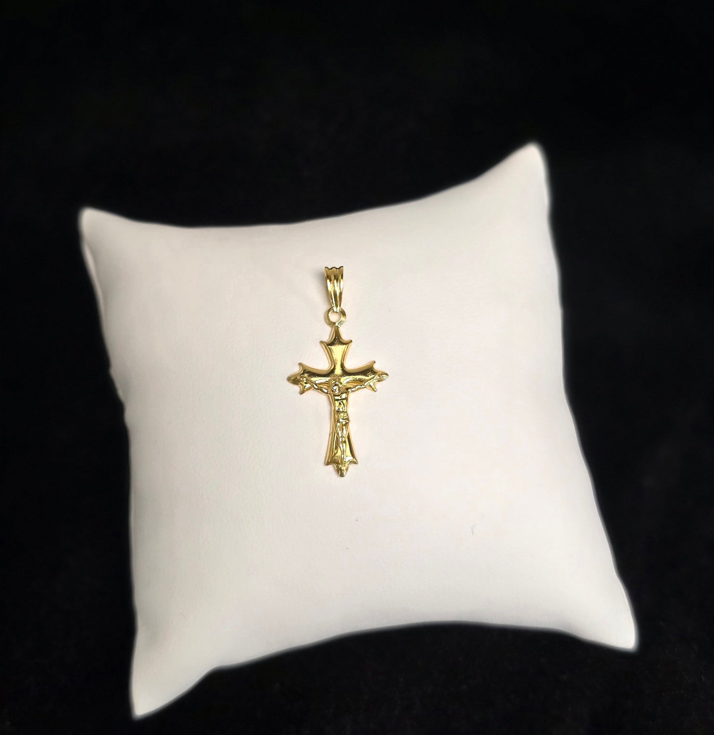 22KT Gold Charm 0.9 GM