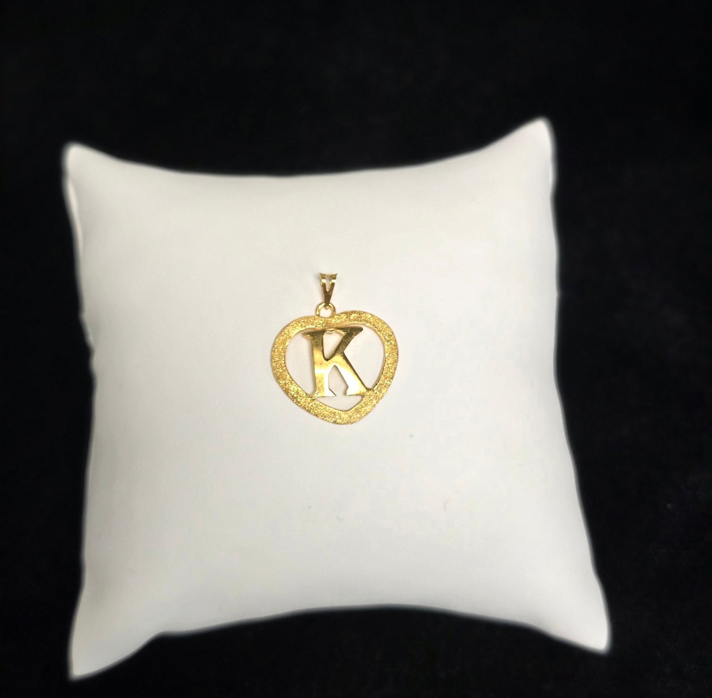 22KT GOLD CHARM 1.6 GM