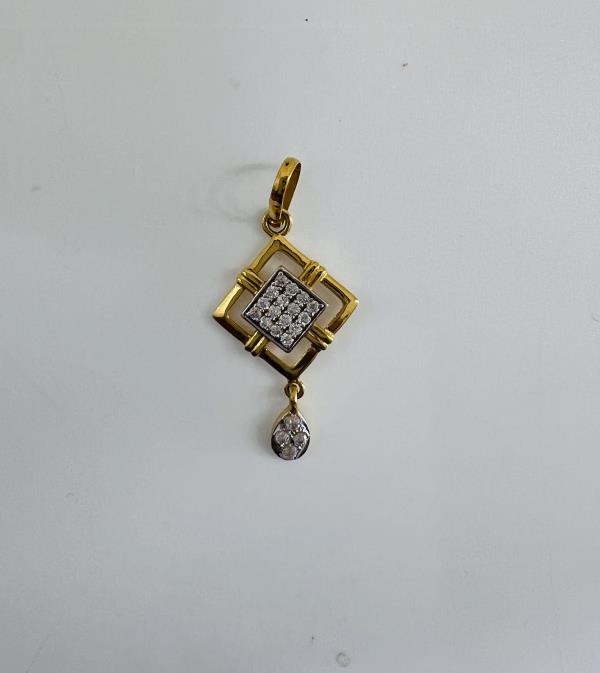 22KT GOLD CHARM 1.2GM