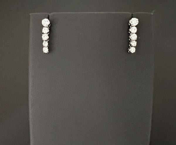 18KY DIAMOND EAR RINGS 0.55CT