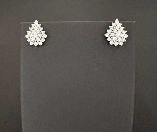 18KY DIAMOND EAR RINGS 0.65CT