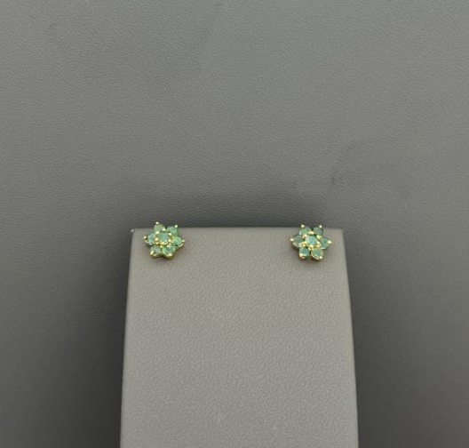 22KT GOLD EMERALD STONE EARRINGS 3.9GM