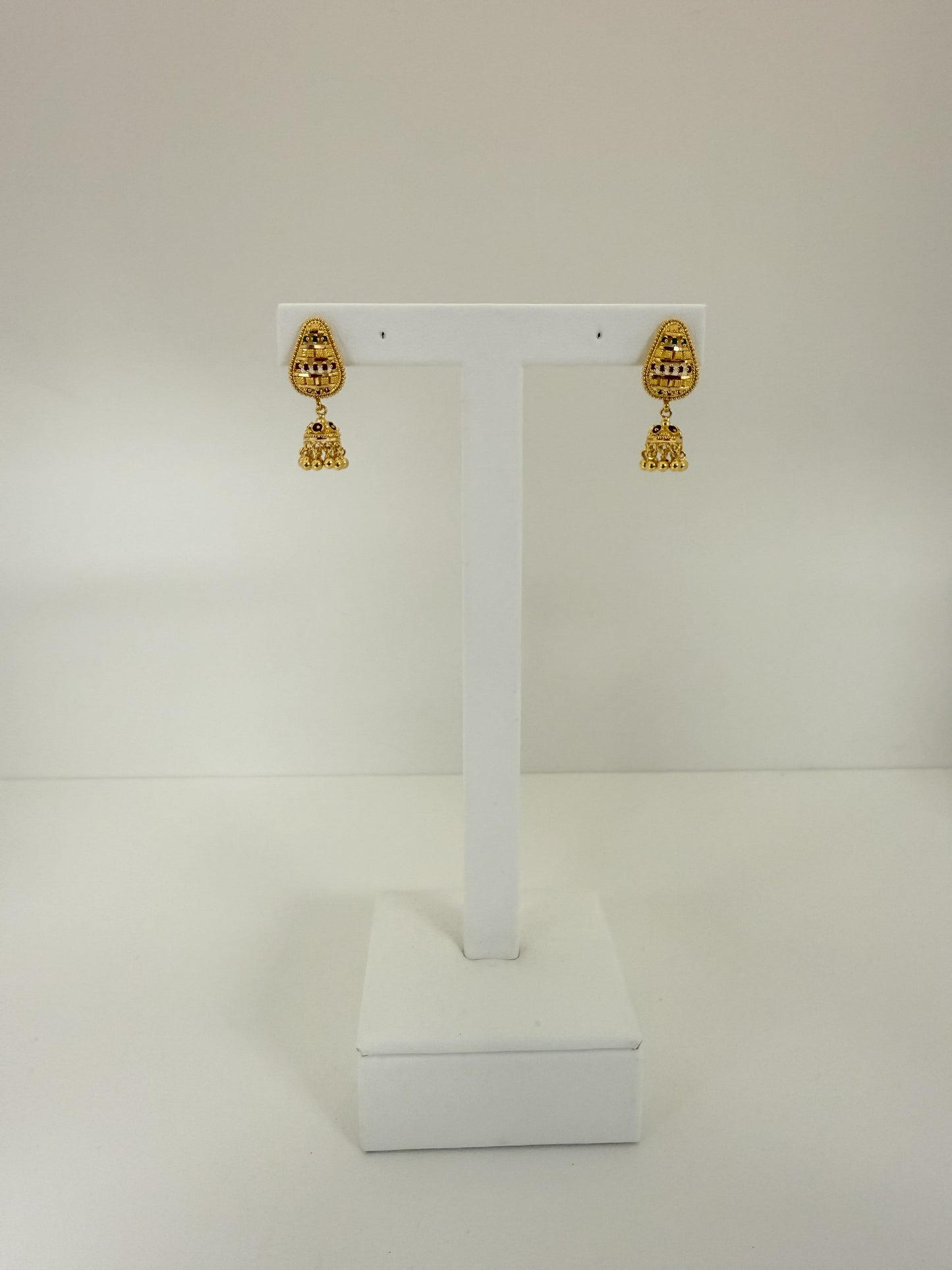 22KT GOLD EARRINGS 6.3 GM