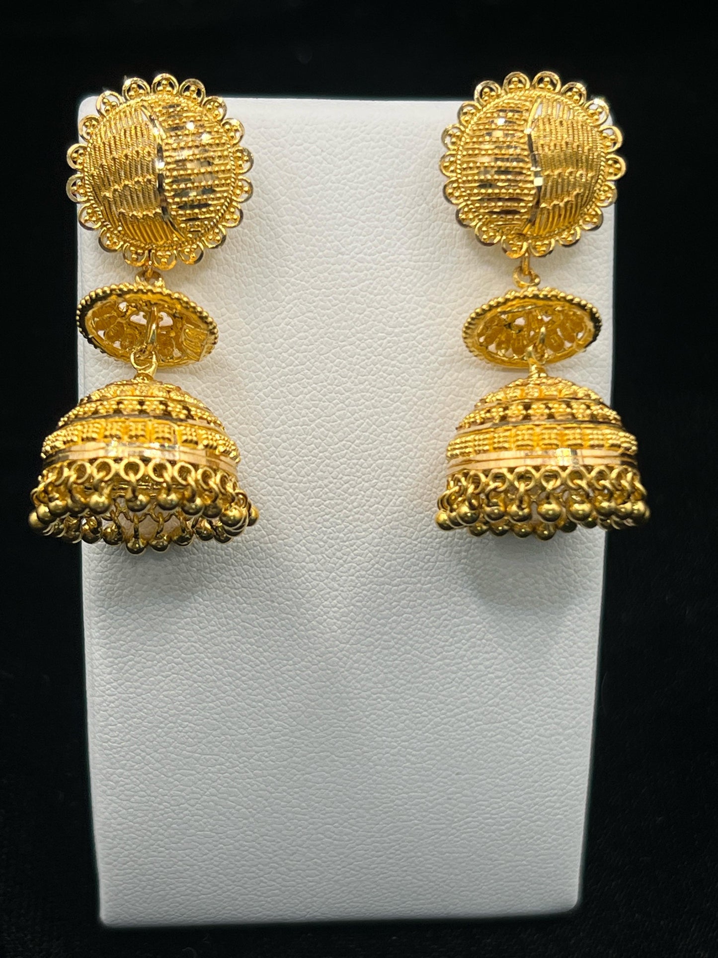 22 K GOLD DANGLING JHUMKAS 20.2 GM