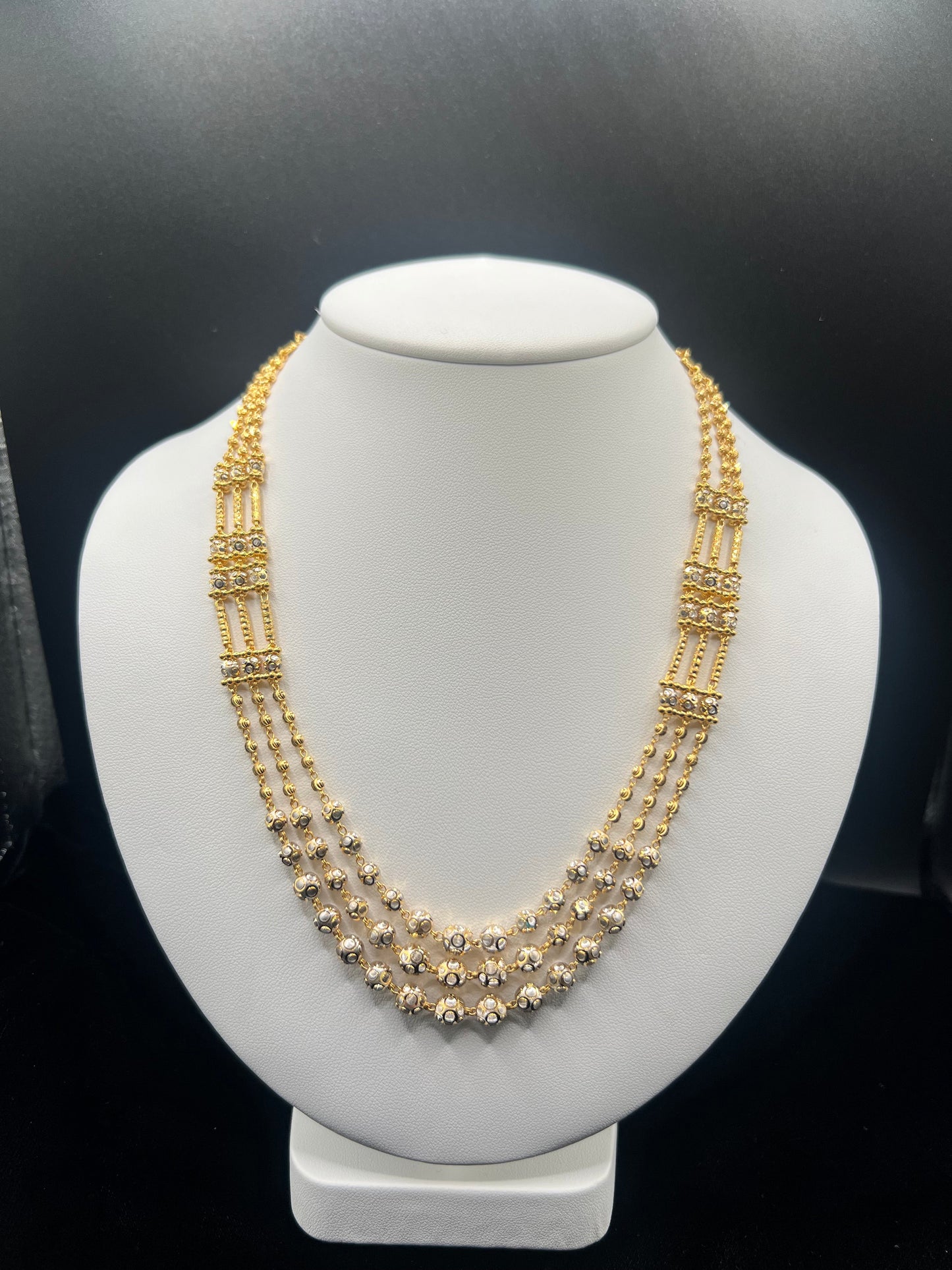 22KT GOLD NECKLACE WITH BEADS 42.2GM