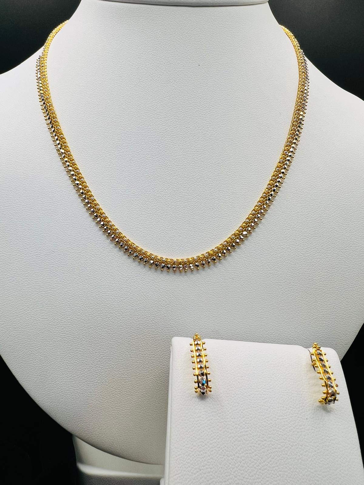 22KT Two-Tone Sunehri Grace Set 17.9