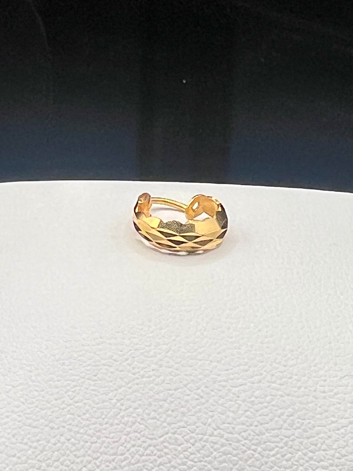 22KT Gold Earrings .6 GM