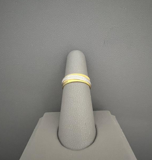 22KT GOLD CZ TWO TONE LADIES WEDDING BAND 4.3GM