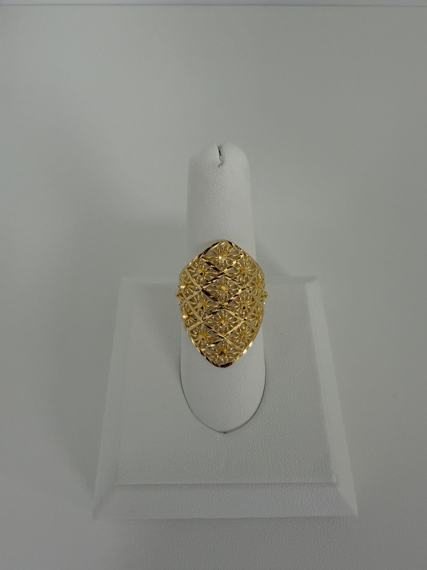 22KT GOLD RING 5.8 GM