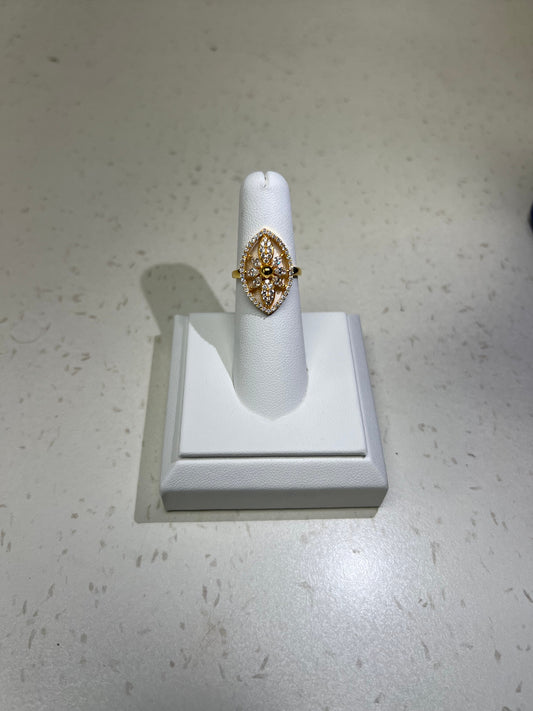 22KT GOLD LADIES RING 4.6GM