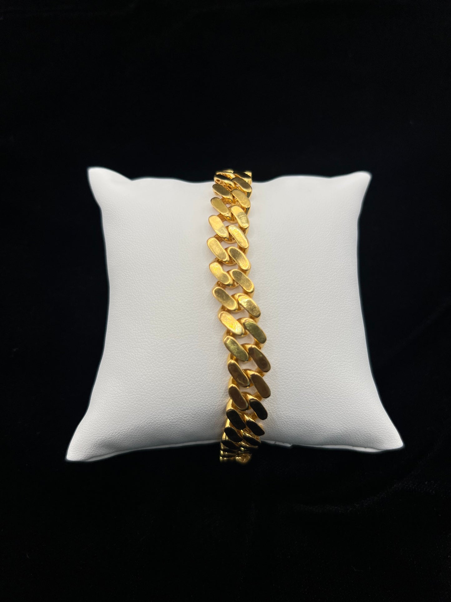 22KT GOLD MENS 9" BRACELET 24.4 GM
