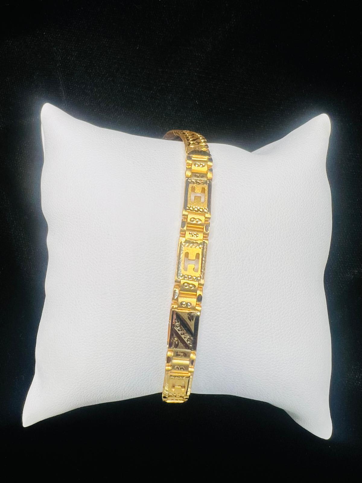 22KT Gold Men’s Geometric Link Bracelet 13.1gm