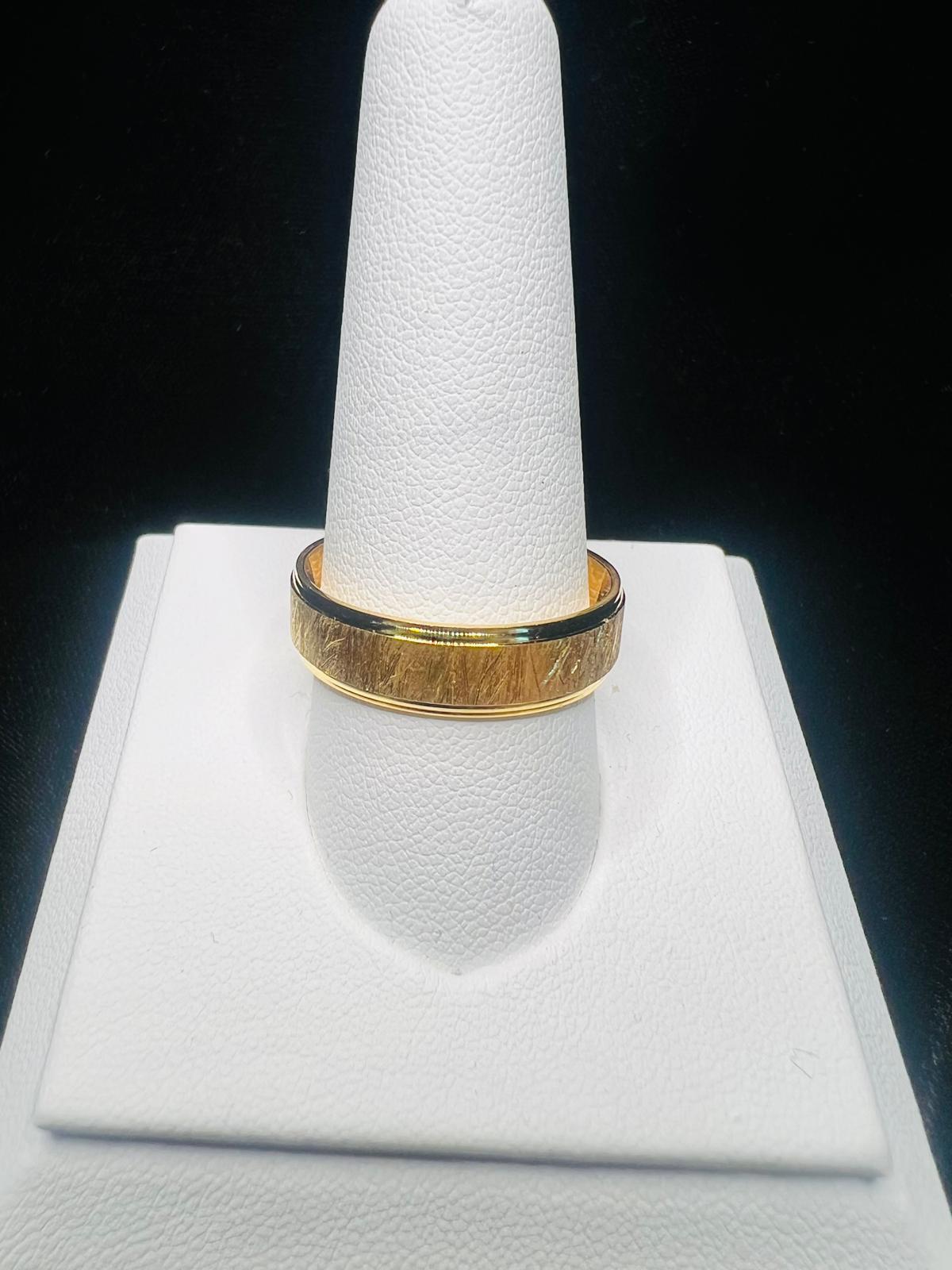 22KT Gold Men’s Brushed Texture Band Ring 9.5gm