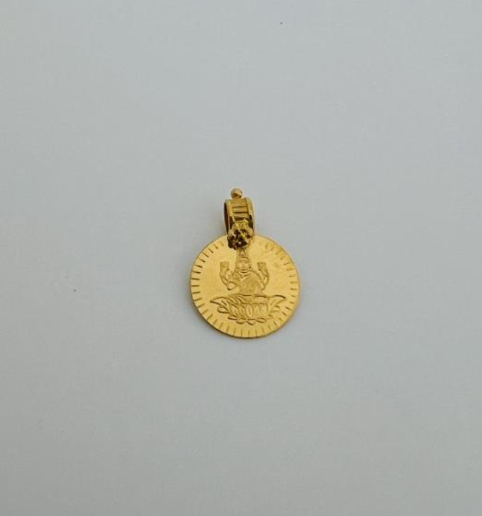 22KT GOLD CHARM 2.1GM