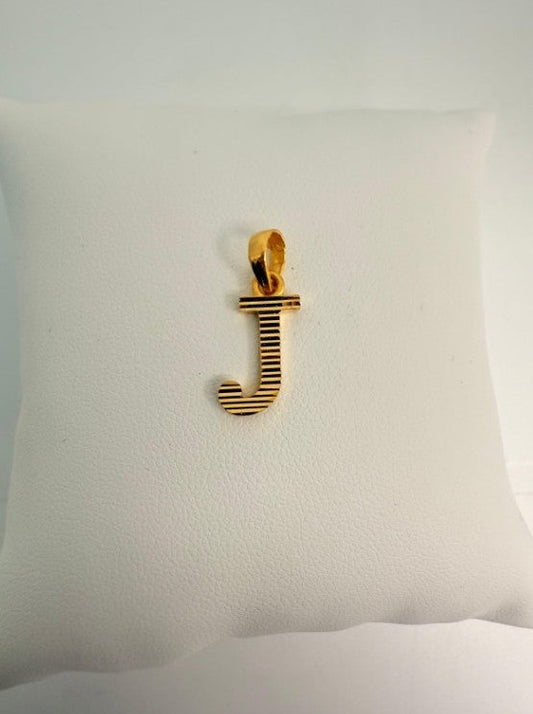 22KT GOLD INITIALS CHARM 1.2 GM