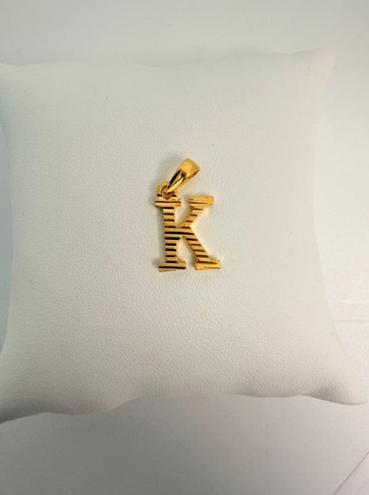 22KT GOLD INITIALS CHARM 1.9 GM