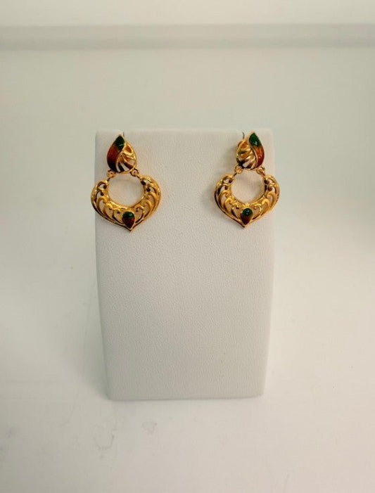 22KT GOLD EARRINGS 5.5 GM