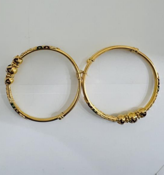 22KT GOLD PAIR OF BABY BANGLES 14GM