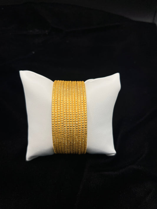 22KT GOLD BANGLE EACH 5.9 GM