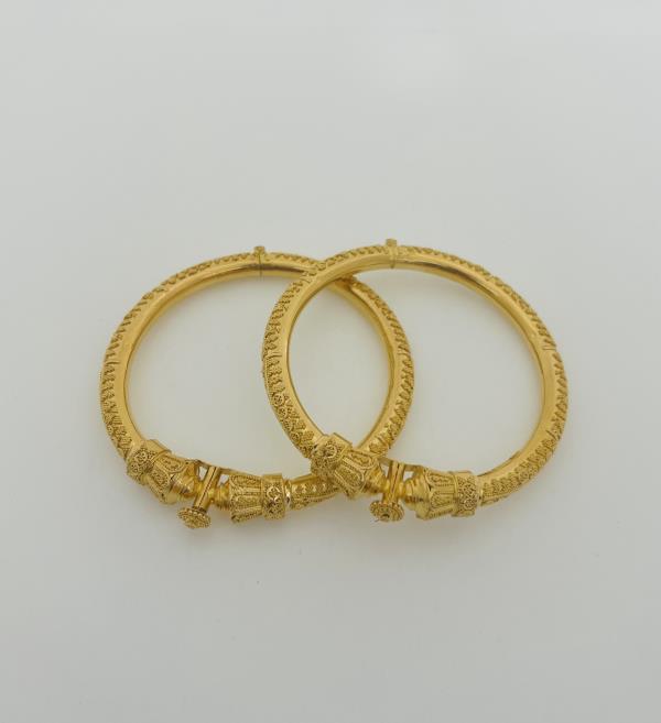 22KT GOLD SET OF 2 BANGLES EACH 24.1GM