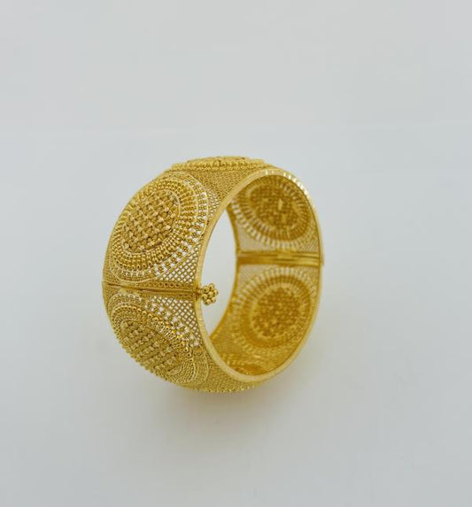 22KT GOLD BANGLE 57.5GM