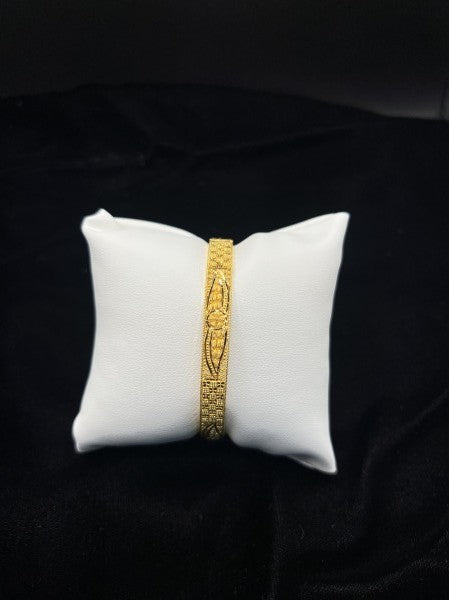 22KT GOLD BANGLE EACH 16.5GM