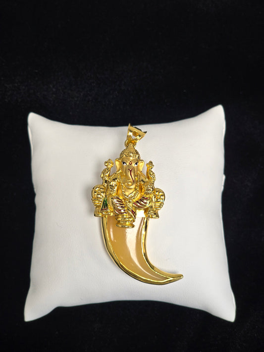 22KT GOLD CHARM 12.8 GM