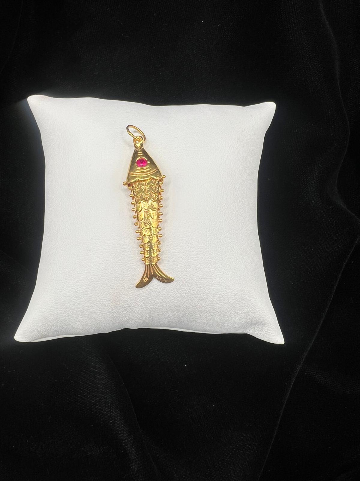 22K GOLD FISH CHARM 6.8 GM