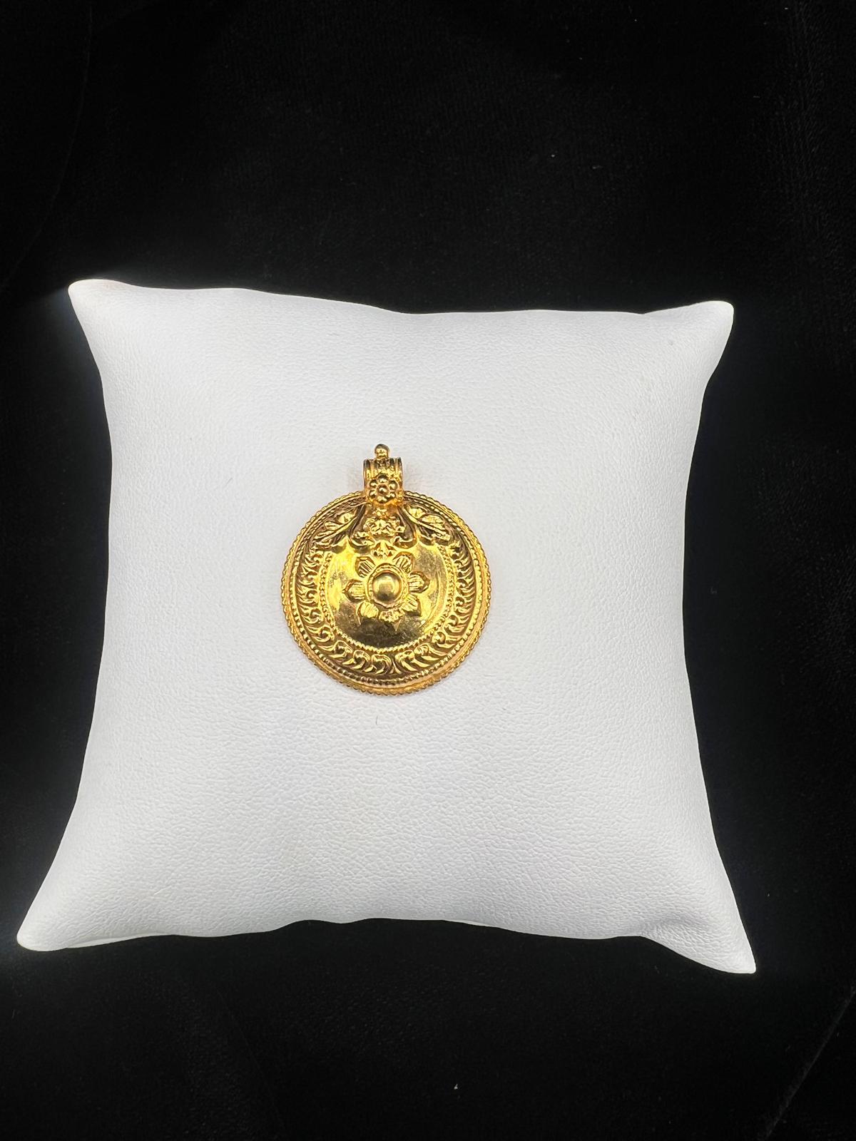 22K GOLD MANGALSUTRA CHARM 1.8 GM