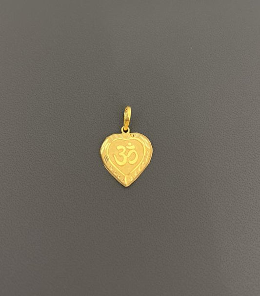 22KT GOLD OM CHARM 0.8GM