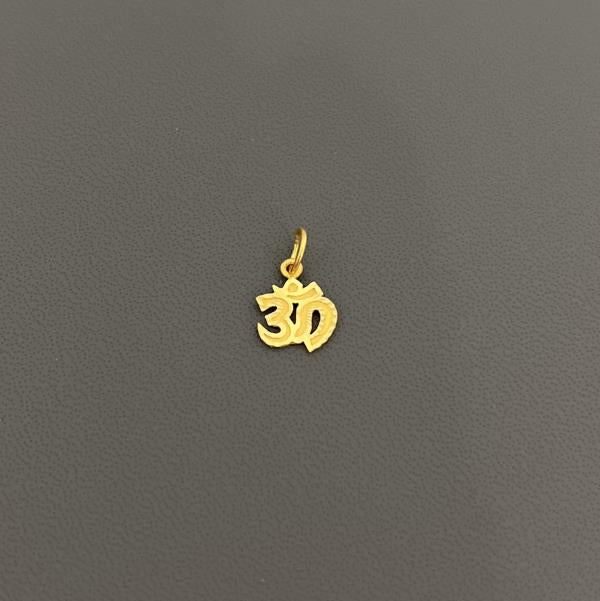 22KT GOLD OM CHARM 0.7GM