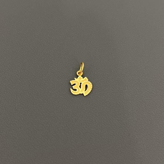 22KT GOLD OM CHARM 0.7GM