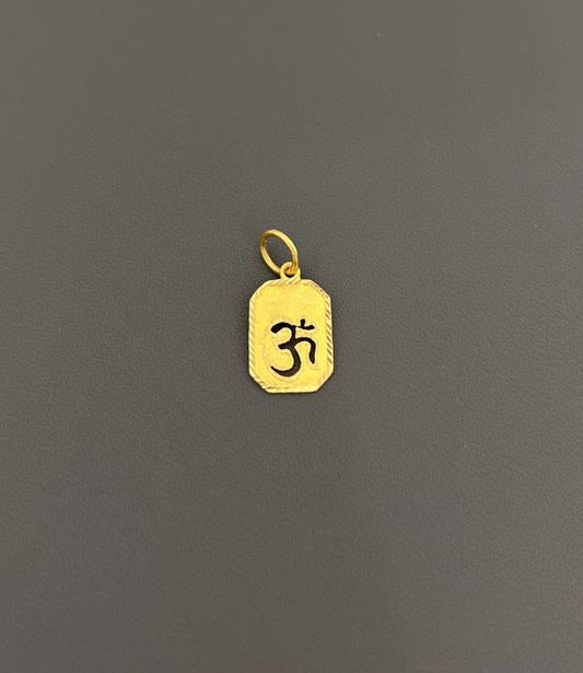 22KT Gold Om Charm 2.7GM