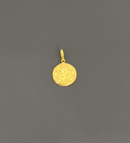 22KT GOLD OM CHARM 0.8GM