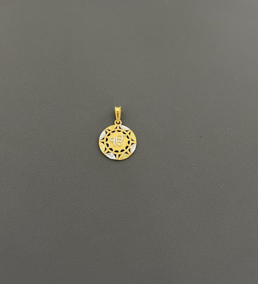 22KT GOLD CHARM 2.6GM