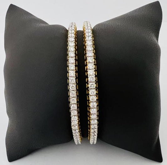 18KT YELLOW GOLD DIAMOND BANGLES SET 29.39 GM