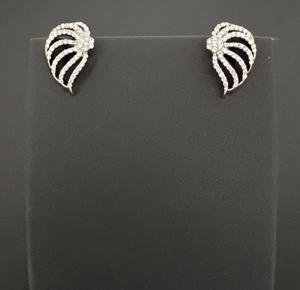 18KY DIAMOND EAR RINGS 0.46CT