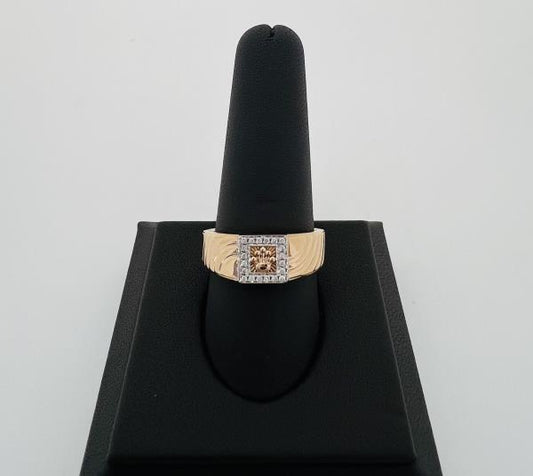 18KR MENS DIAMOND RING GOLD WT: 6.67GM, DIA WT: 0.10CT