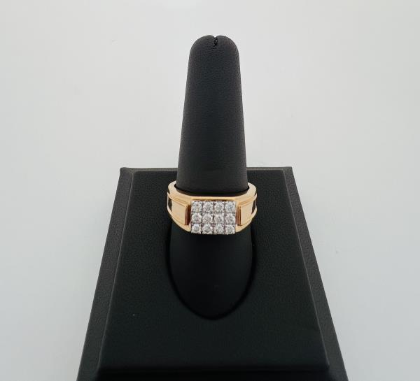 18KR MENS DIAMOND RING GOLD WT: 7.96GM, DIA WT: 0.50CT