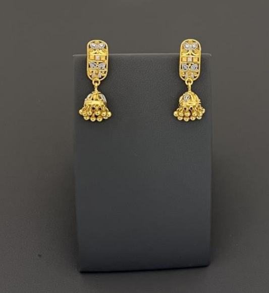22KT GOLD EARRINGS 6.2GM