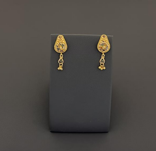 22KT GOLD  EARRINGS  4.4GM