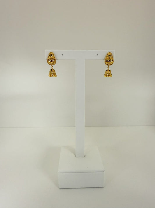 22KT GOLD  EARRINGS  6.3 GM