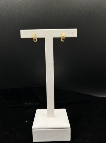 22KT GOLD EARRINGS 2.6 GM