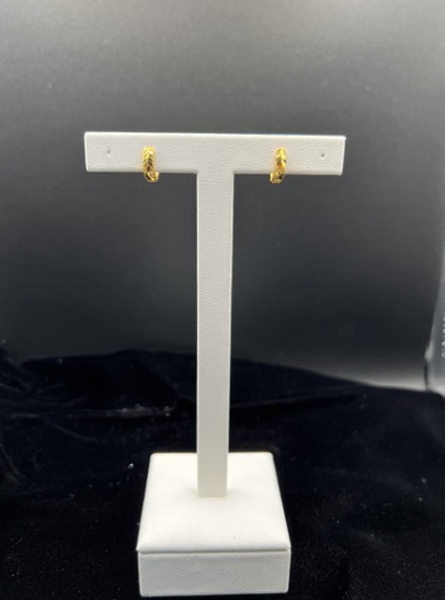 22KT GOLD EARRINGS 2.3 GM