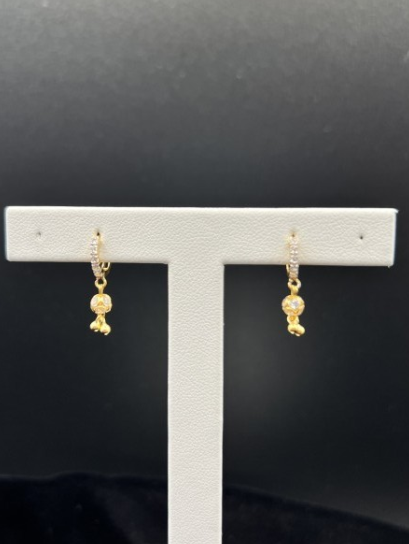 22KT GOLD EARRINGS 1.5 GM